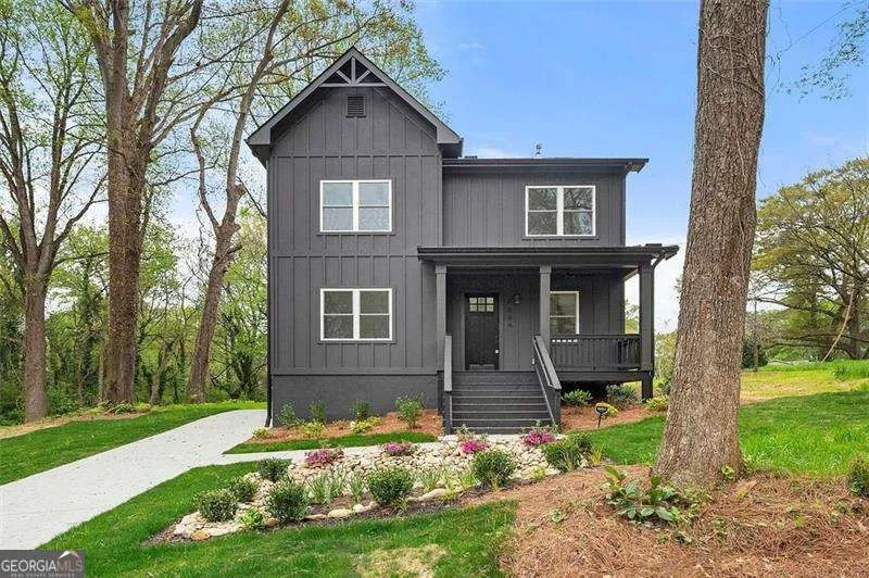 2869 4th St Residential Home – Atlanta, GA